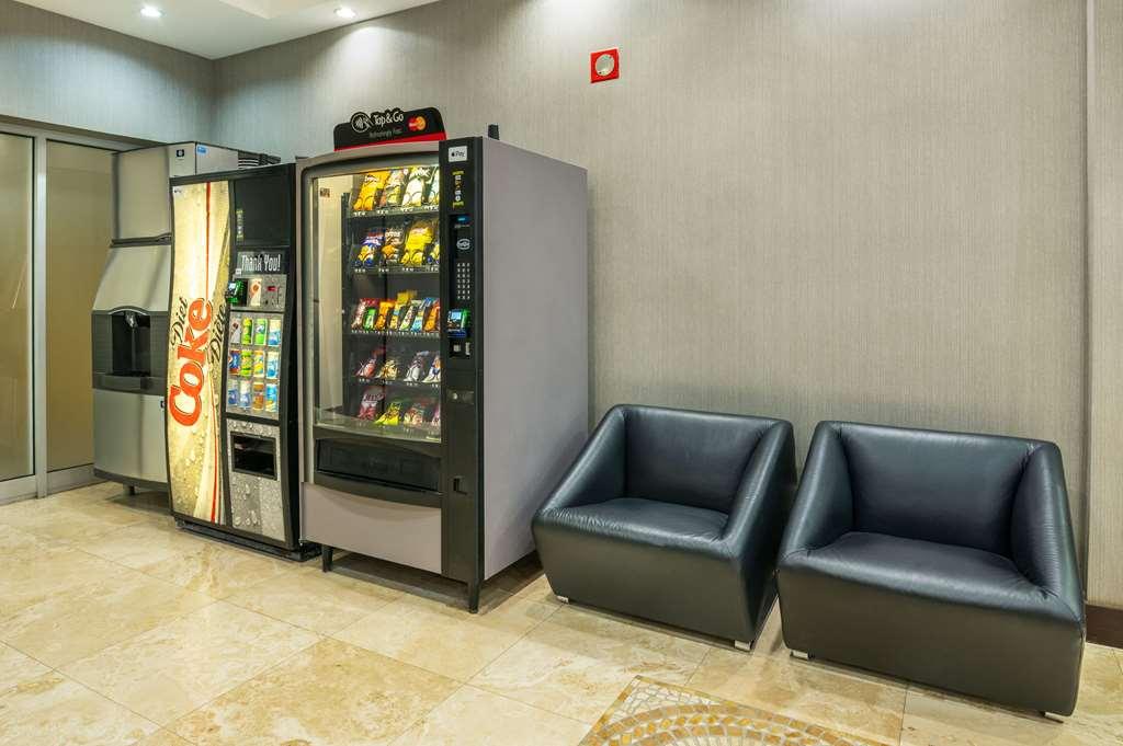 Comfort Inn & Conference Centre Toronto Airport Interior foto